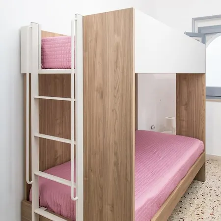 Historical Palace Apartment *